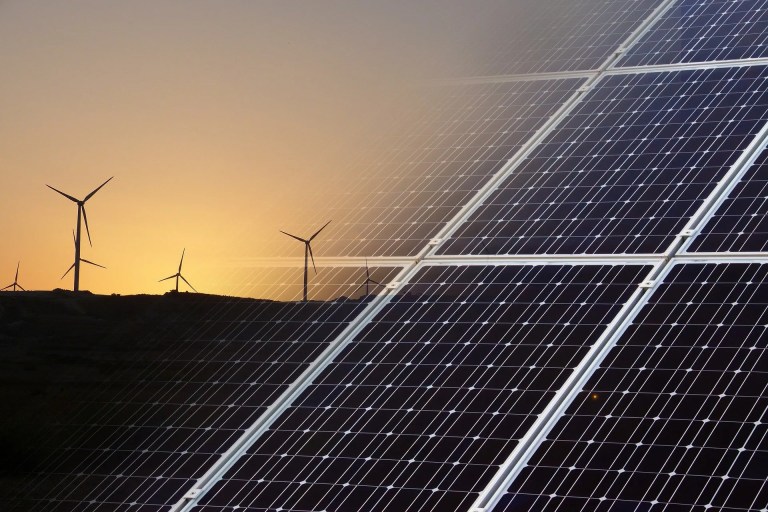 9-casestudies-GridScaleEnergyStorage-renewable-energy-wind-solar
